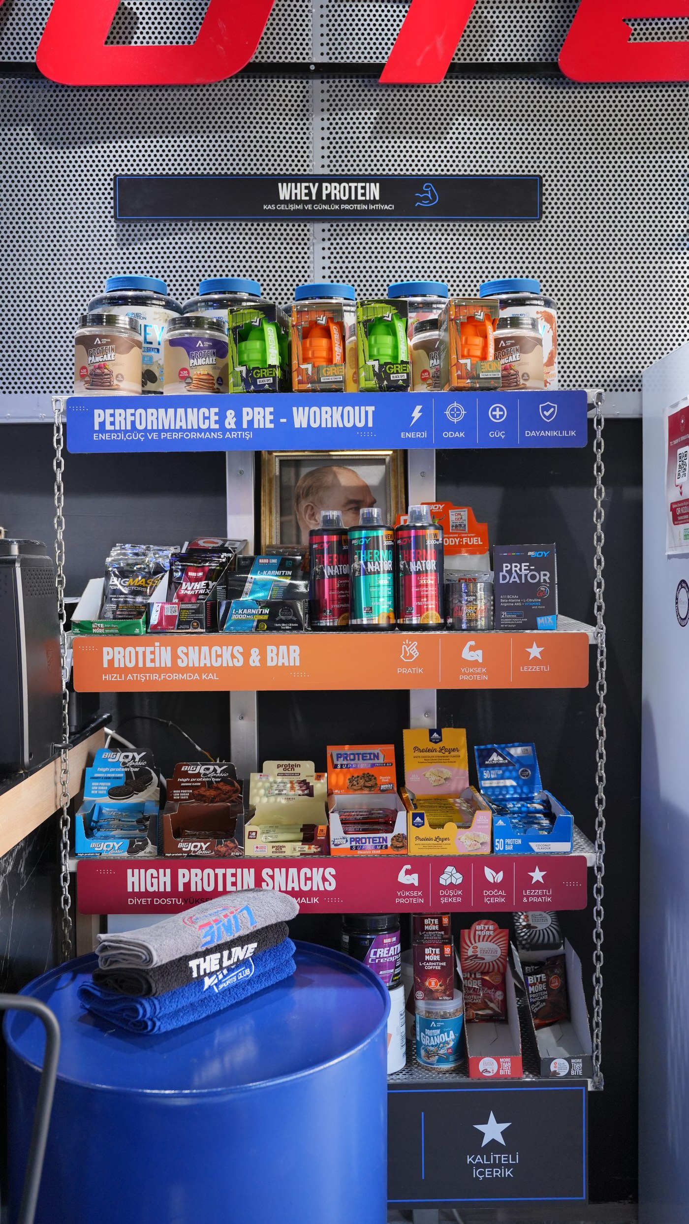 Karşıyaka spor salonu protein bar